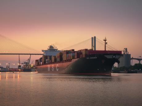 About the Event Cargo Ship at Bridge